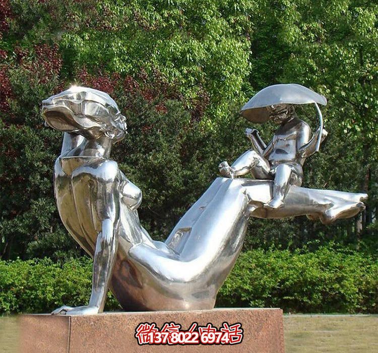 不銹鋼母子雕塑——把母愛(ài)永載史冊(cè)