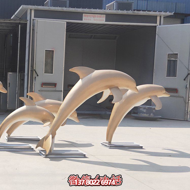 高端不銹鋼海豚雕塑，為售樓部門口增添完美視覺
