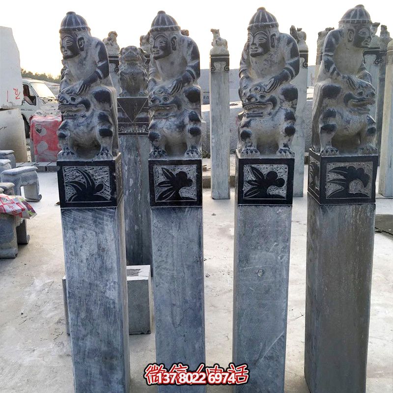 精美絕倫的拴馬柱擺件，裝飾你的庭院門口