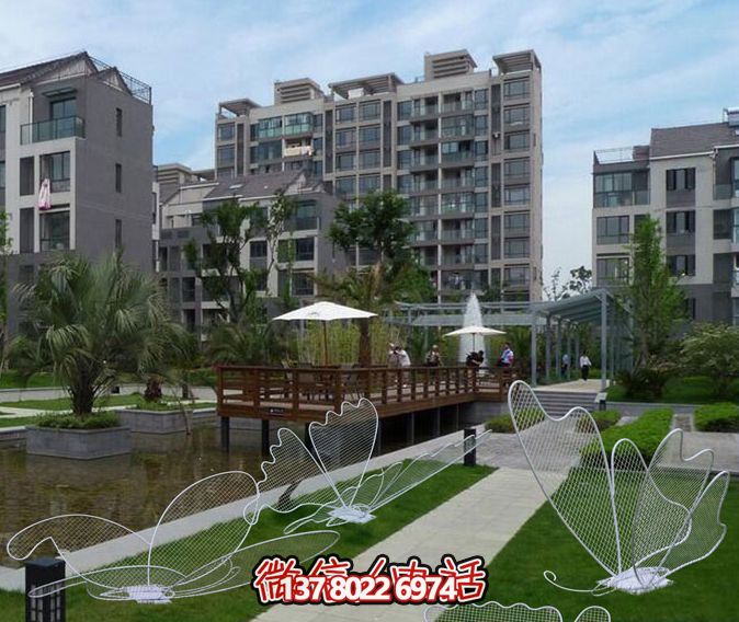 網格不銹鋼小區(qū)蝴蝶雕塑