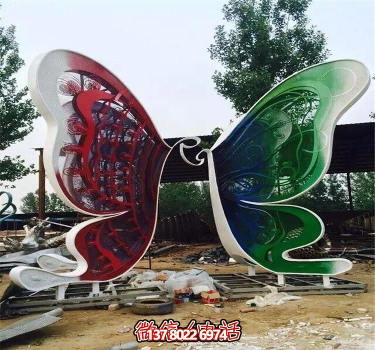 卡通玻璃鋼農場蝴蝶雕塑 卡通玻璃鋼農場蝴蝶雕塑