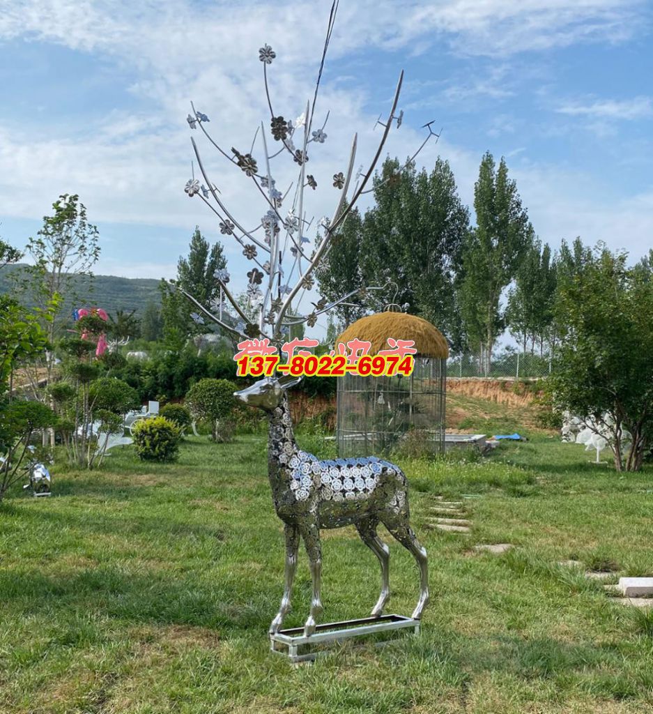不銹鋼鹿影：戶外景觀里的靈動(dòng)詩(shī)章